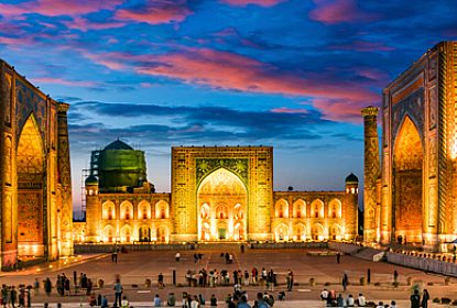 Registan Square Samarkand at night 685 x 282