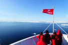 Sailing into the pack ice