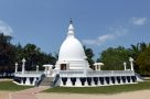 Dambakola Patuna beachside Buddhist temple