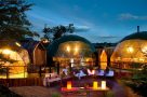 Accommodation - EcoCamp community dome