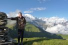 Trekking above Bedni Bugyal