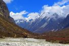 Views of Langshish Karka on trek