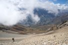Descending from the Kang La Pass